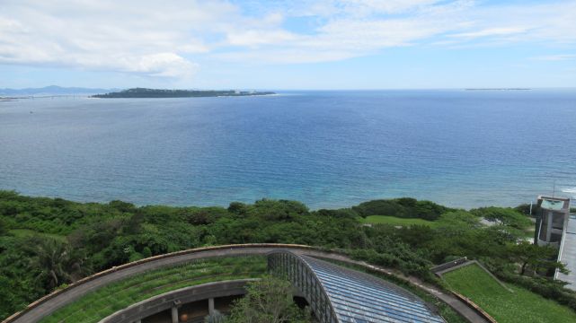 �M�уh���[���Z���^�[�̊ό��n�ʐ^